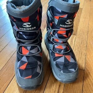 Kids snowboots, size 1